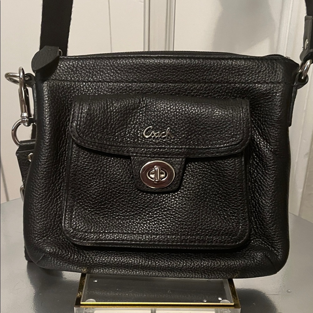 Coach Black Pebbled Leather Crossbody Messenger Bag with Adjustable Strap - Picture 2 of 13